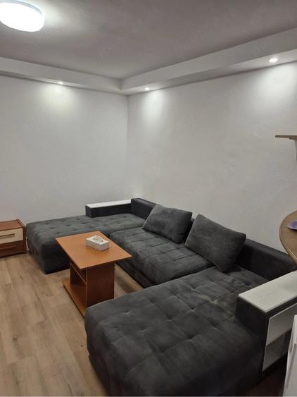 Garsonieră semidecomandată în Brâncoveanu