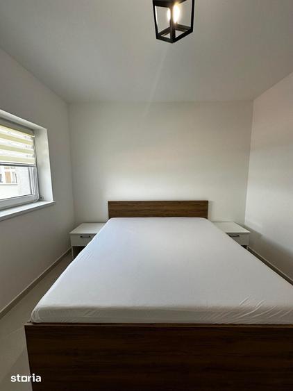 Apartament cu 2 camere semidecomandat în Botizului