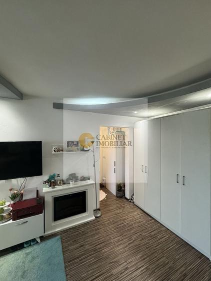 Apartament cu 2 camere semidecomandat, mobilat în Gorjului