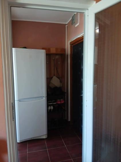 Apartament cu 2 camere semidecomandat, mobilat în Central
