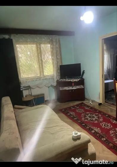Apartament cu 2 camere semidecomandat în Vest