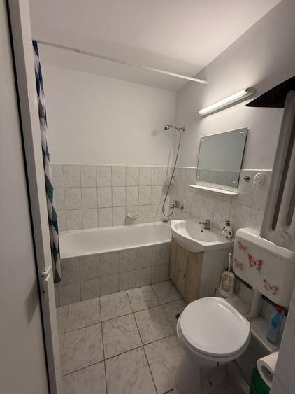Garsonieră decomandată în Central