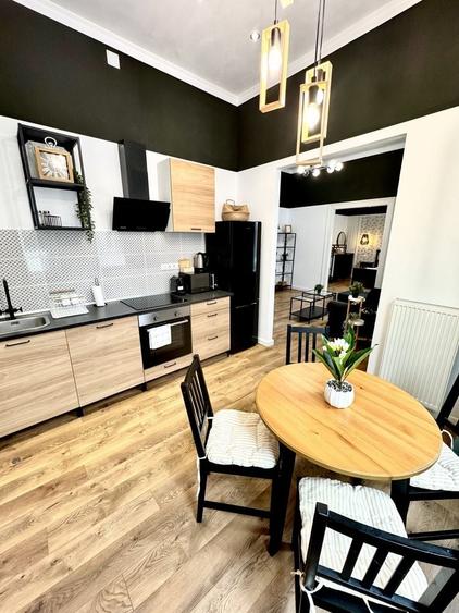 Apartament cu 3 camere în Ultracentral