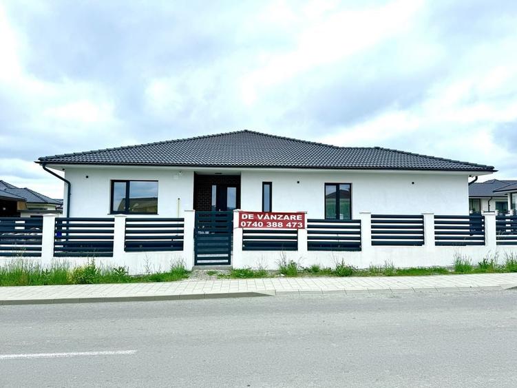 Casă cu 3 camere în Central