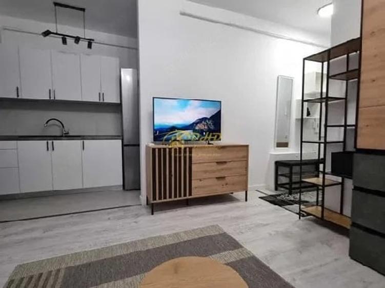Garsonieră semidecomandată în Tătărași