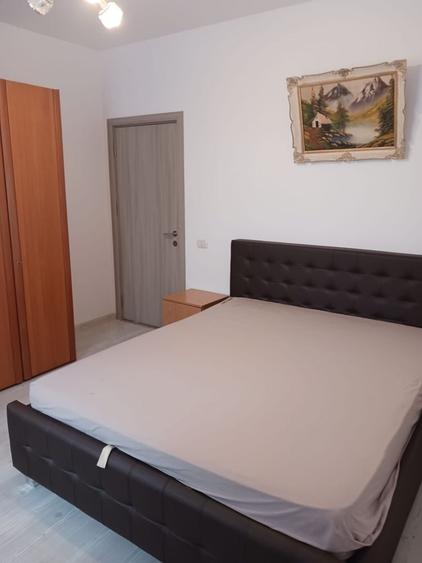 Apartament cu 2 camere decomandat în Fundeni