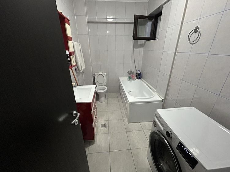 Apartament cu 2 camere decomandat în Bucureștii Noi