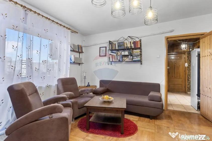 Apartament cu 3 camere decomandat în Aurel Vlaicu