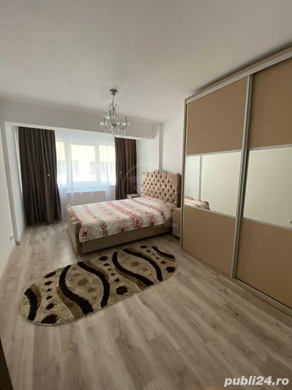 Apartament cu 3 camere semidecomandat în Florești