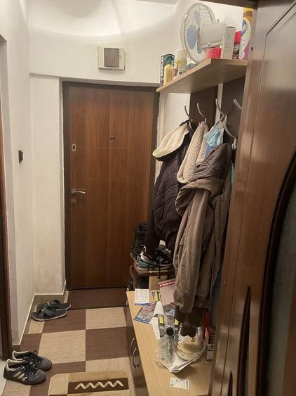 Apartament cu 2 camere semidecomandat în Exterior Vest