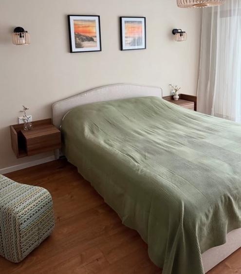 Apartament cu 2 camere nedecomandat, mobilat în Mamaia-Sat