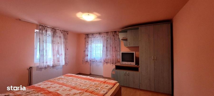 Casă cu 4 camere în Felcheriu