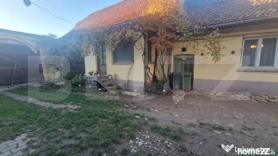 Casă cu 7 camere cu Teren 1353 Mp în Centrul Istoric