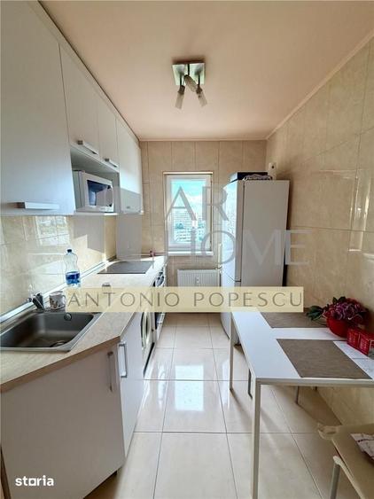 Apartament cu 2 camere decomandat în Vest