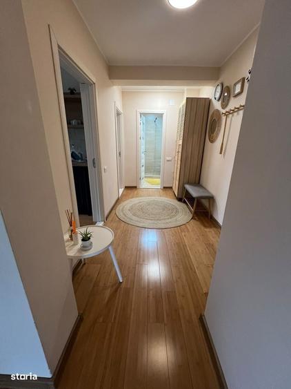 Apartament cu 2 camere decomandat în Cazino