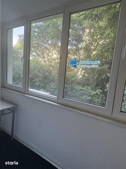 Apartament cu 2 camere, mobilat în Basarabia