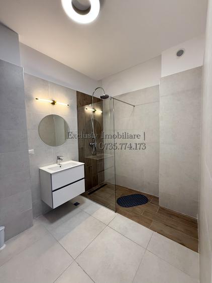 Apartament cu 2 camere decomandat, mobilat în Mamaia