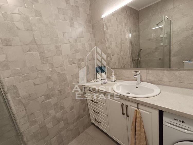 Casă cu 4 camere cu Teren 500 Mp în Girocului