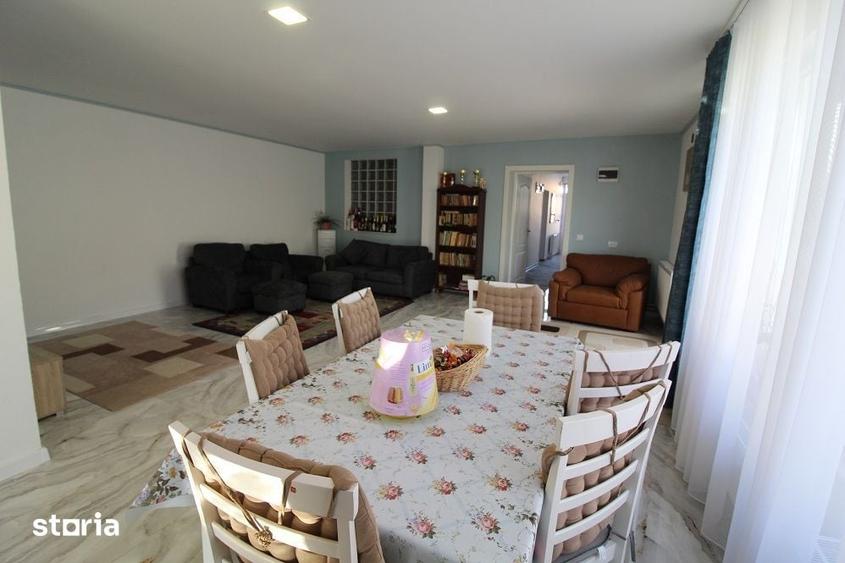 Casă cu 4 camere cu Teren 575 Mp în Hunedoara