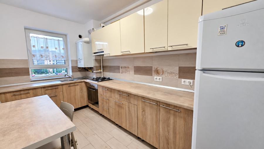 Apartament cu 2 camere decomandat în Avantgarden