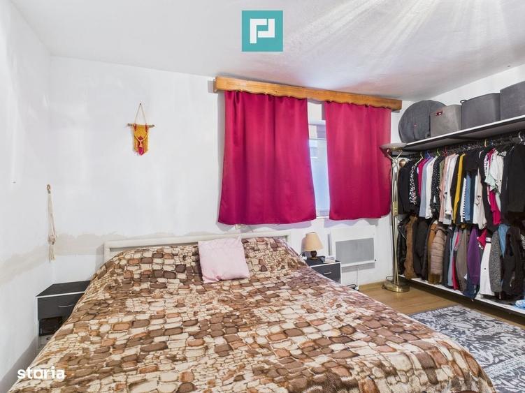 Casă cu 3 camere decomandat cu Teren 300 Mp în Central