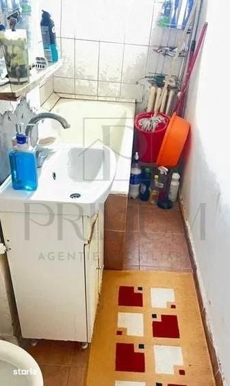 Apartament cu 2 camere semidecomandat în Șagului