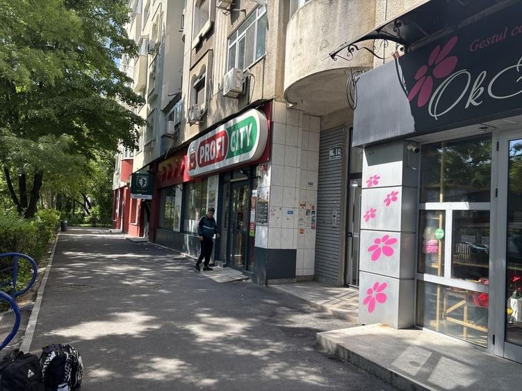 Spațiu comercial, de 205 mp, în Văcăresti