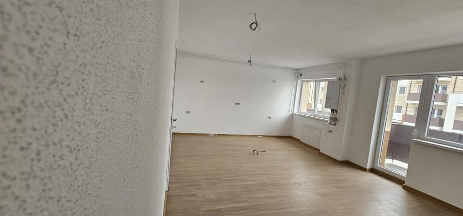 Apartament cu 3 camere în Sânpetru