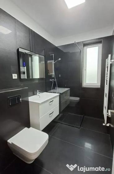 Apartament cu 3 camere decomandat în Ștefănești