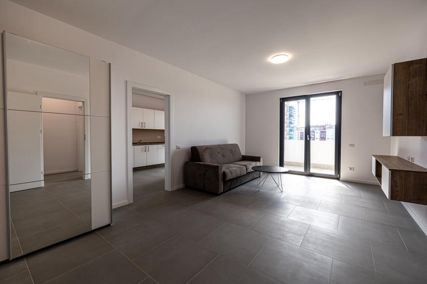 Apartament cu 2 camere decomandat, mobilat în Torontalului