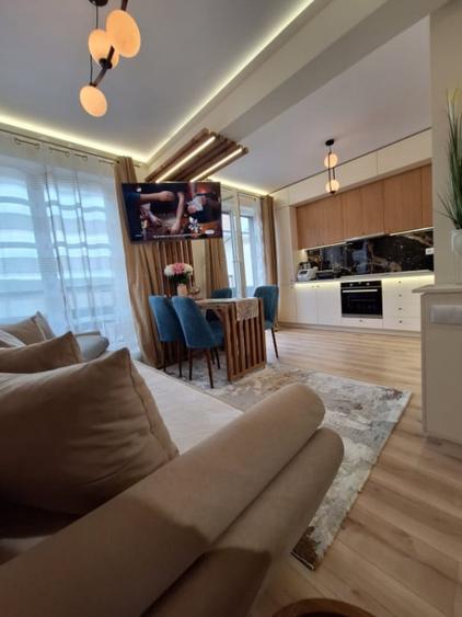 Apartament cu 2 camere decomandat în Florești — fotografia 1