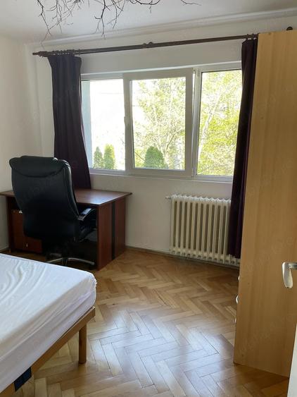 Apartament cu 3 camere semidecomandat în Gheorgheni