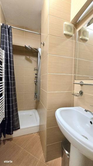 Apartament cu 3 camere decomandat în Unirii