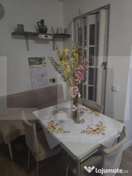 Casă cu 4 camere cu Teren 375 Mp în Central