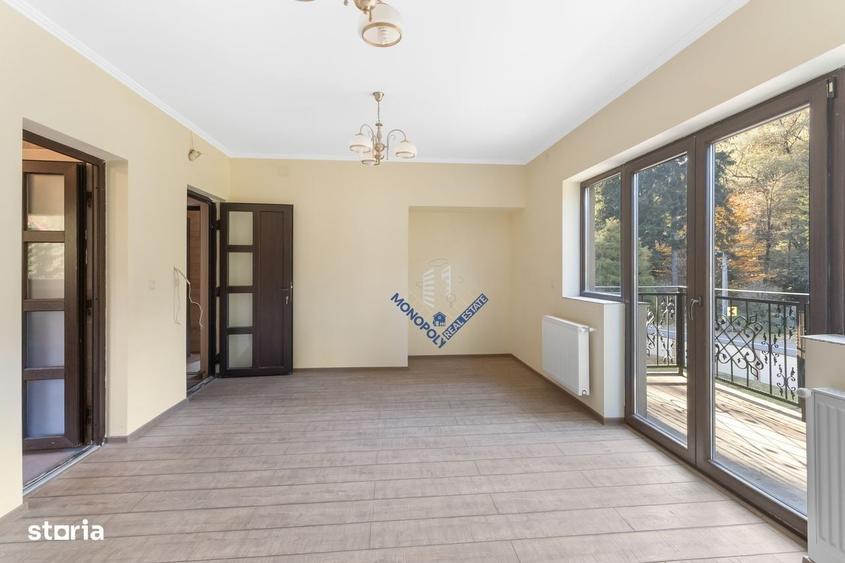 Casă cu 4 camere în Timișu de Sus