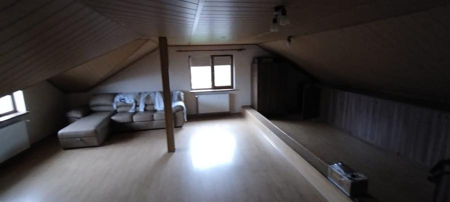 Casă individuală cu 6 camere cu Canalizare în Kamsas