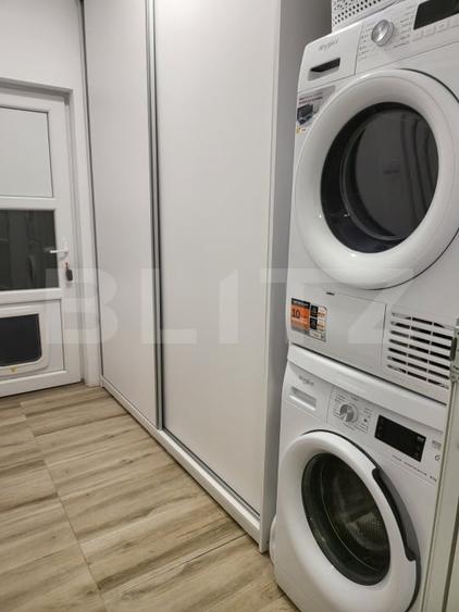 Casă individuală cu 1 camere cu Canalizare în Zăvoi