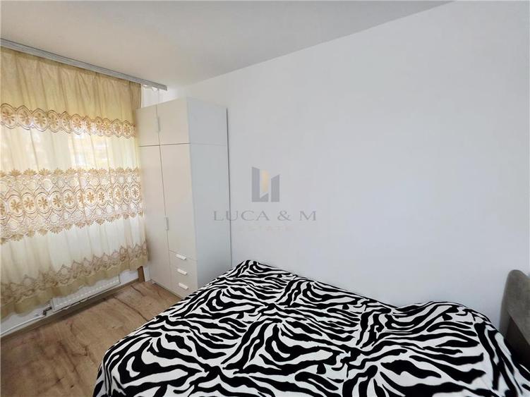 Apartament cu 3 camere decomandat în P-ța Doina