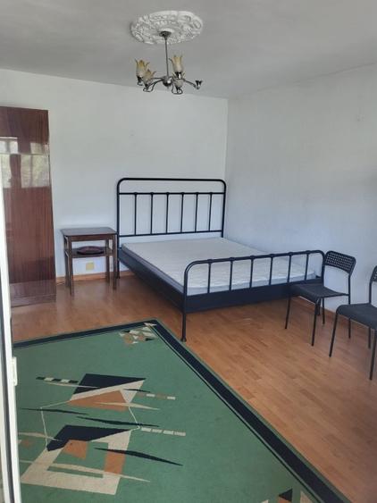 Garsonieră decomandată în Dristor