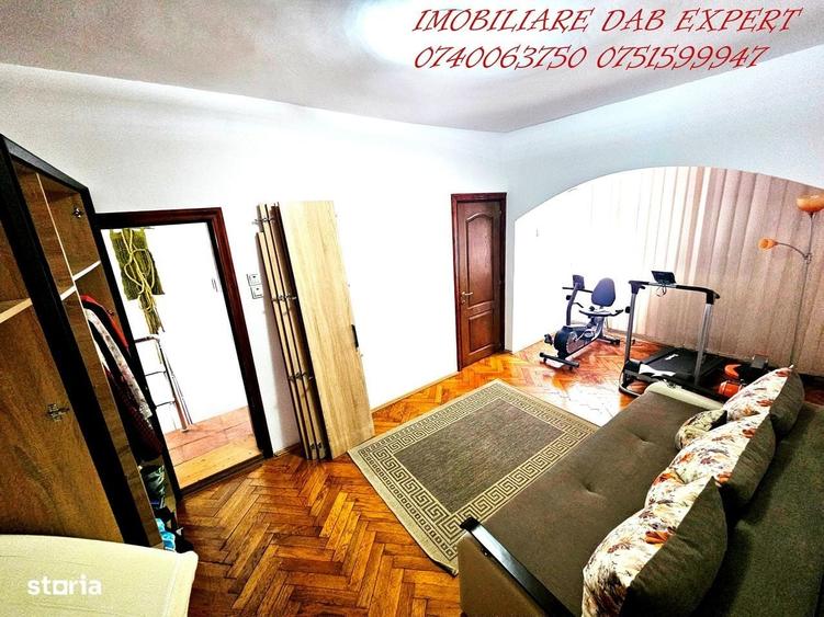 Casa vanzare 5 camere zona CENTRALA - 15