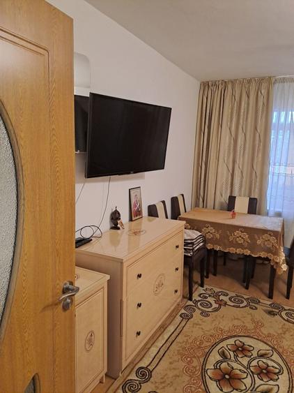 Apartament cu 2 camere semidecomandat în Dărmănești