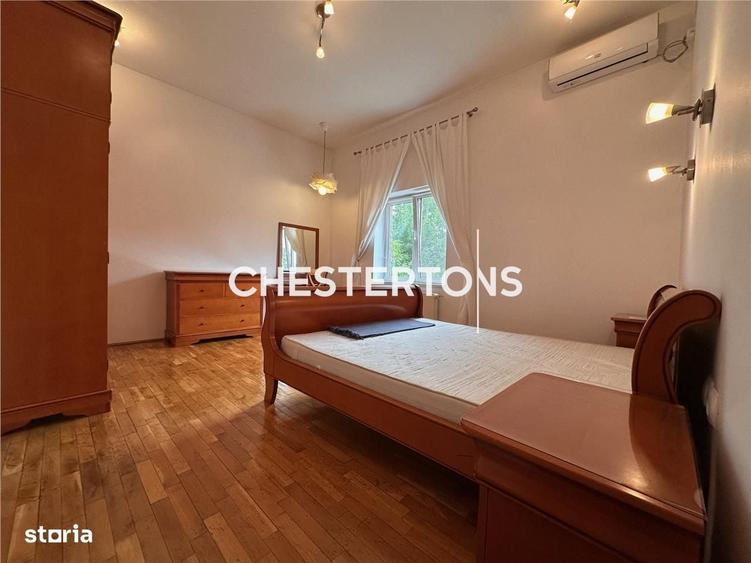 Apartament cu 3 camere decomandat în Primăverii