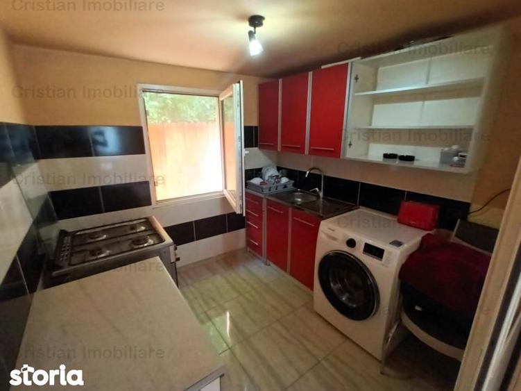 Casă cu 3 camere cu Teren 300 Mp în Chercea