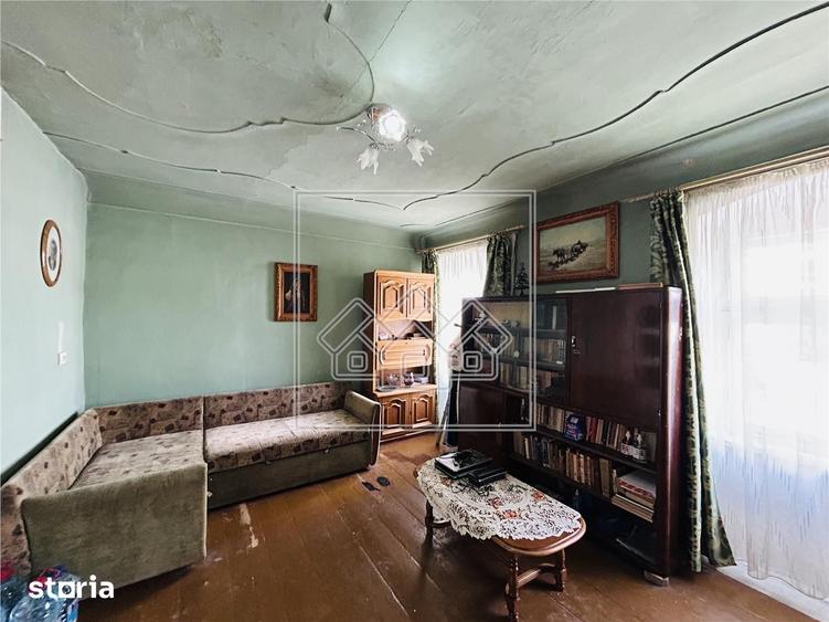 Apartament cu 3 camere în Ultracentral