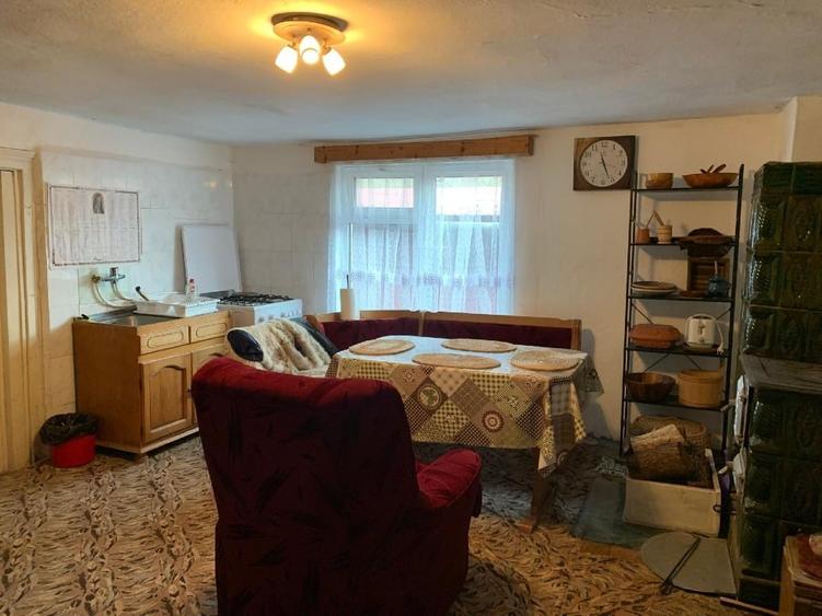Casă individuală cu 5 camere cu Teren 1780 Mp în Băișoara