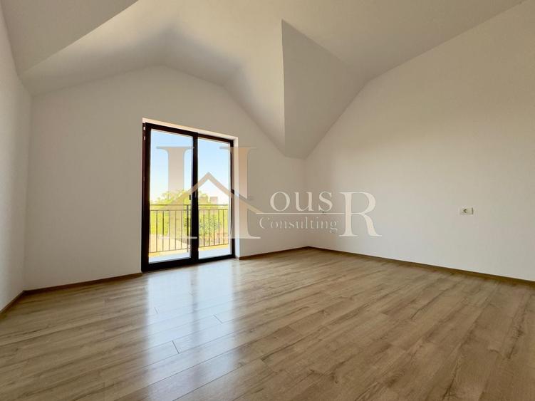 Duplex cu 4 camere cu Canalizare în Covaci