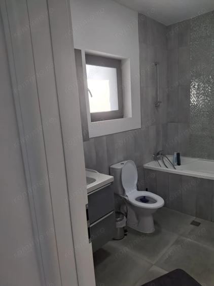 Casă cu 4 camere cu Teren 250 Mp în Prelungirea Ferentari