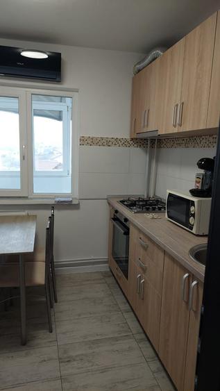 Apartament cu 2 camere decomandat în Popoveni
