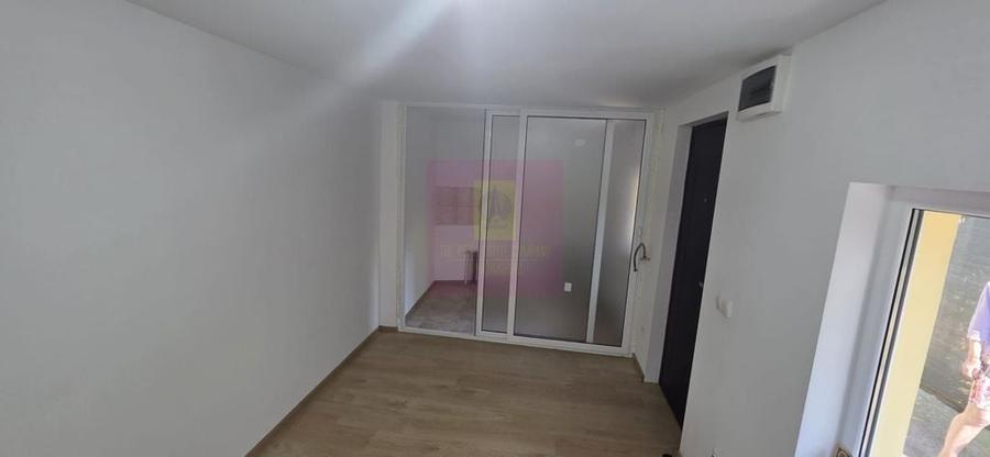 Casa cu 2 camere de vanzare in Campina - 2