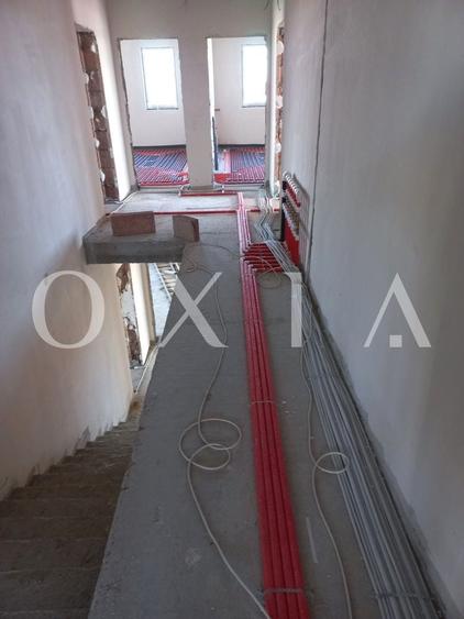 Apartament cu 2 camere semidecomandat în Giroc